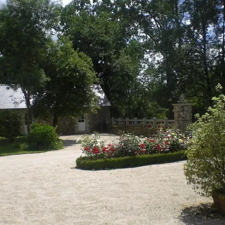 Manoir De Tregu